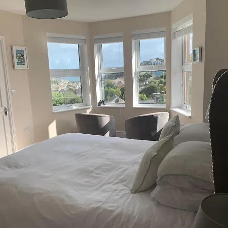 Mevagissey - Sea View And Parking St Austell