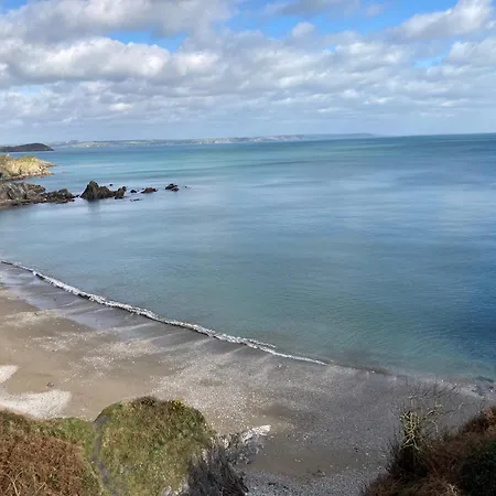 Mevagissey - Sea View And Parking Holiday home