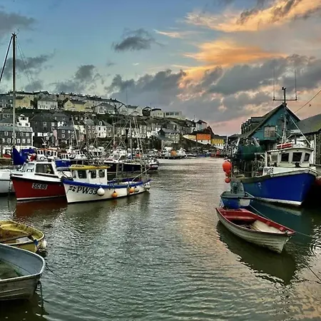 Holiday home Mevagissey - Sea View And Parking St Austell