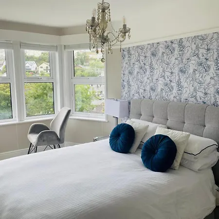 Mevagissey - Sea View And Parking St Austell